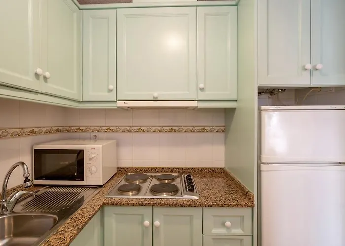 Lägenhet Cozy Flat In 20min To